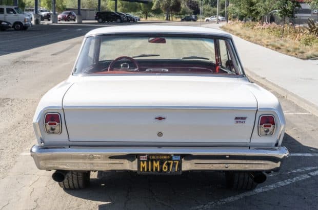 1972-Chevy-II-Nova-White-4