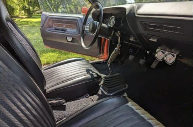 1974-Ddoge-Challenger-440CI-Orange-4