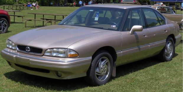 1995-Pontiac-Bonneville