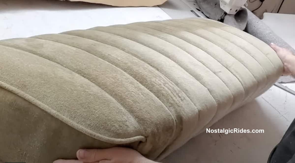 How-to-repair-upholstery-for-antique-cars-31