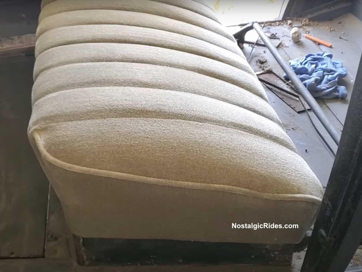 How-to-repair-upholstery-for-antique-cars-33