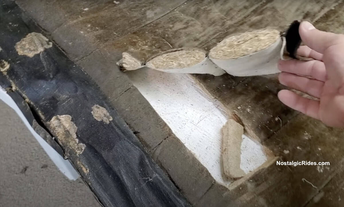 How-to-repair-upholstery-for-antique-cars-9